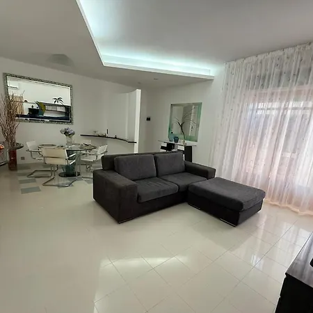 Due Passi Dal Mare-angela's Appartement
