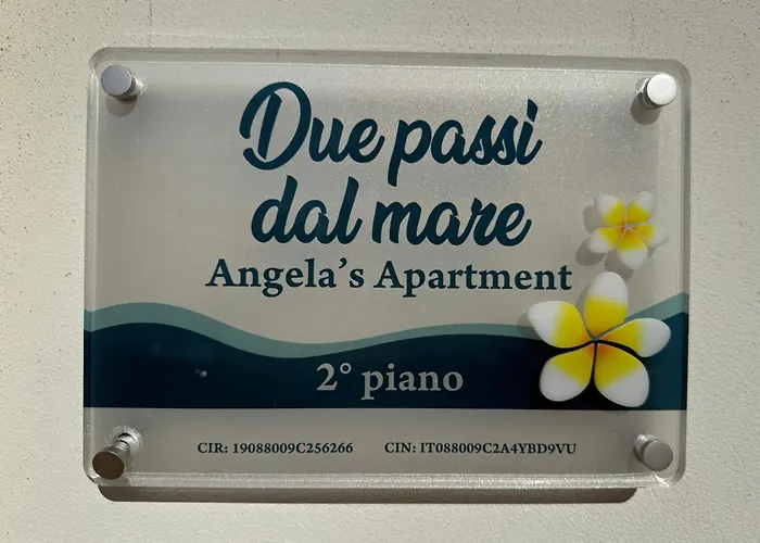 Lägenhet Due Passi Dal Mare-angela's *